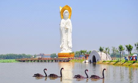 Baiyangdian Guanhetai No.37 Farmyard - Housity