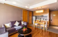 Suiton Plus By Paxton Qionghai Bay - balcony