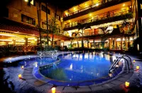 Sukajadi Hotel, Convention and Gallery - Romantisk