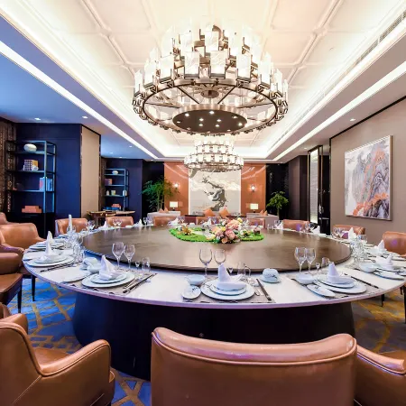 Tianyi Guobin Hotel