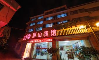 Yanshan Hotel