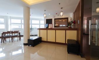 RedDoorz Plus at EDSA Congressional