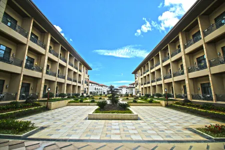 Chaojing International Hotel