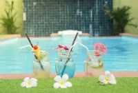 พีเจ ป่าตอง รีซอร์เทล - สระว่ายน้ำบนดาดฟ้า