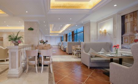Vienna Hotel (Chongqing Shiqiaopu Metro Station) - Housity