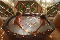 Dreamland Maldives Resort - Spa