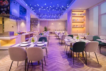 Buddy Hotel Отели рядом с достопримечательностью «Luogang Gymnasium»