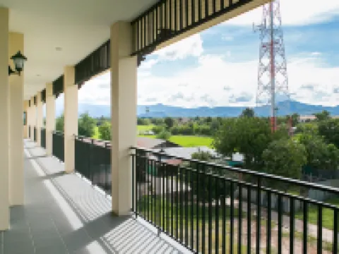 SakSukSmile Resort สักสุขสไมล์ รีสอร์ท โรงแรมในสุโขทัย