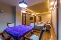 Shiquan Village Wooden House Hotel - Gym