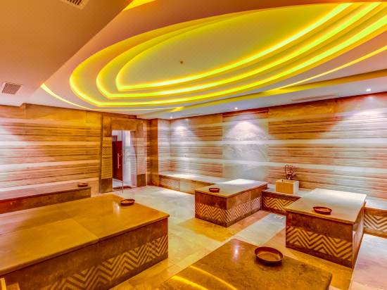 Amc Royal Hotel Spa Reviews For 5 Star Hotels In Hurghada Trip Com