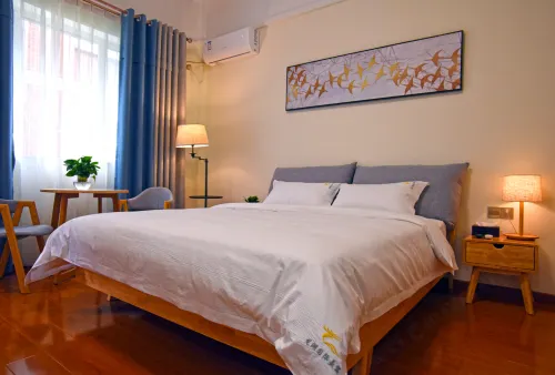 Longhu International Apartment - Condos