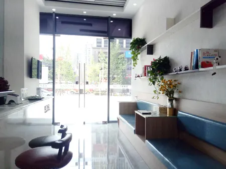 Yujianjia Hotel Отели рядом с достопримечательностью «Чэнду Политехнический университет»