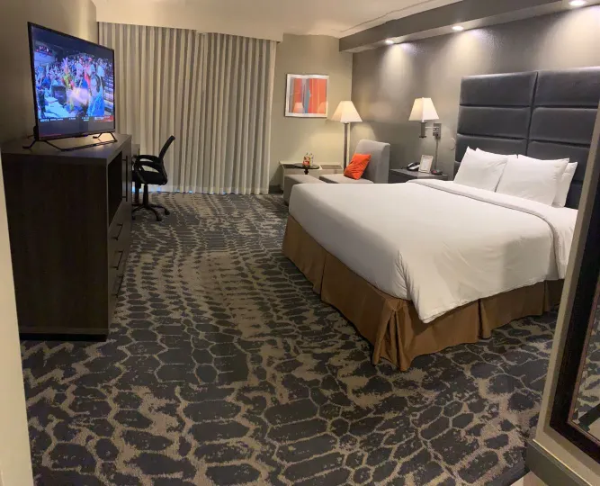 GreenTree Inn & Suites Los Angeles - Alhambra - Pasadena
