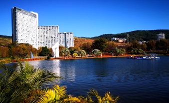 Fuxian Lake Lan'an Holiday Hotel