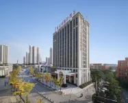 Vienna International Hotel (Chongqing Yufu Industrial Park) Hotels near Liangjiang High-Speed Rail Plaza