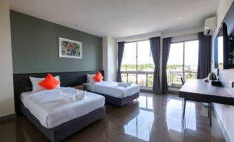 Clover Hotel Hatyai