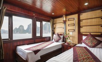 Halong Moonlight Cruises