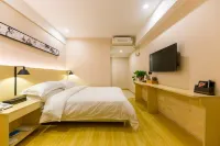 Rest Hotel (Lanzhou railway station store) Hotels in Lanzhou