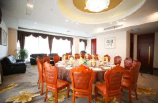 Sumahui Hotel (Suzhou East Railway Station Kechuang Center) - 2-Star