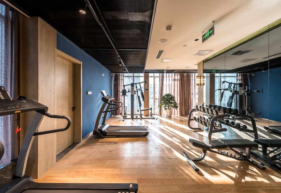 2. 징리 호텔 (베..