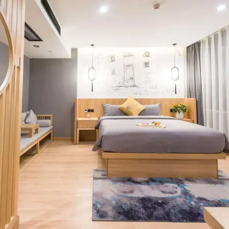 G Joyful · Meet Hotel (Nanping Pedestrian Street Jinma Biji Fang)