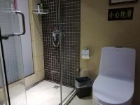 天信酒店(成都新繁家具城店) - 普通大床房