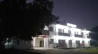 Hotel Nalanda Guest House - 발코니
