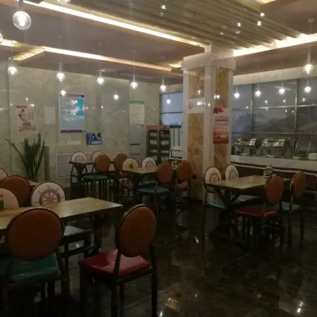 Jiasheng Holiday Hotel