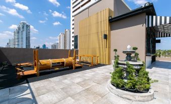 Thea Serviced Apartment by TH District