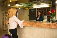 Hotel Italia Cuenca - Tranvia Centro & Aeropuerto