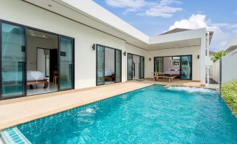 Thai Themed Boutique Villa with Pool Three Bedrooms Villa