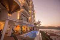 Casa Margot Hotel - Adults Only Hotels near Sehit Fethi Bey Parkı