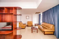 Xihui Business Hotel Hotels in Luoding