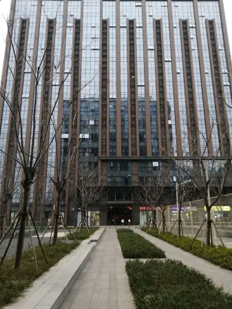 Nanjing Fenghuali Serviced Apartment (Tianlongsi Subway Station)