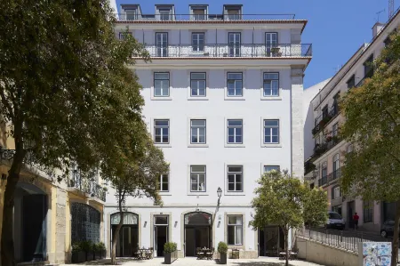 Residentas Apostolos