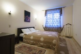 PaulMarieApartments on Chehova