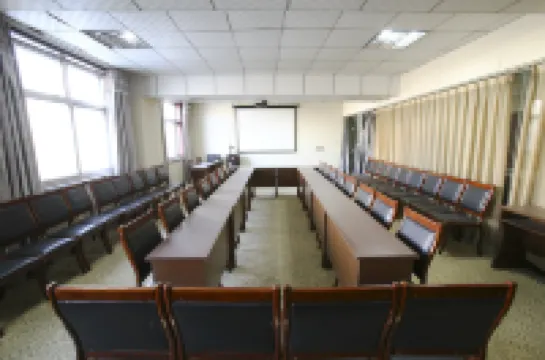 Yunting Business Hotel