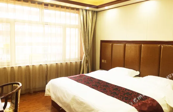 和林格爾洛芙商務賓館