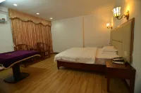 Feilong Holiday Hotel