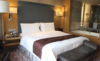 Beijing C.KONG International Hotel (Beijing Chaoyang High-speed Railway Station)