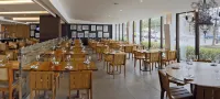 勒梅競技場飯店 - 游泳池