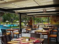 Holiday Resort Lombok - servizio colazione