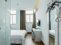 广州航程无忧酒店公寓(新白云国际机场一店) - 舒适大床房