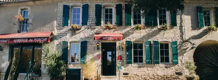 Auberge du Porche Отели рядом с достопримечательностью «Villa gallo-romaine»