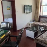 Pingliang 99 Express Business Hotel