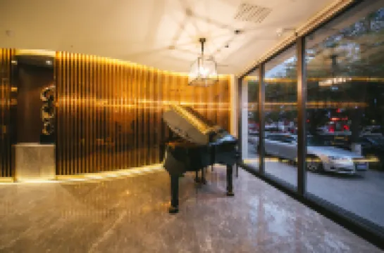 โรงแรมซูมิลัน (สะพานจงซาน หลานโจว แยกซีกวน)