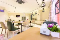 Qingting Business Hotel (Xinfeng High-speed Railway West Station Yingbin Avenue Branch)