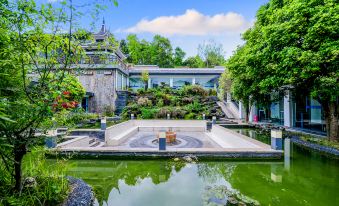 Anshun Dragon Palace Bieyuan