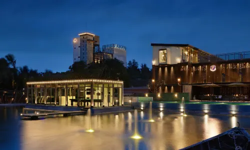 THAI YUE BAY BOUTIQUE HOTEL