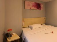 丽芙亚居酒店(广州新塘地铁站店) - 优质大床房
